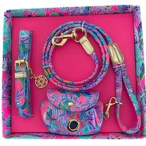 LILLY PULITZER Lil Earned Stripes Dog Walk Set (Collar, Leash, Pouch)